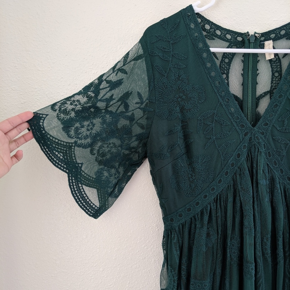 Emerald green lace mesh overlay maxi dress